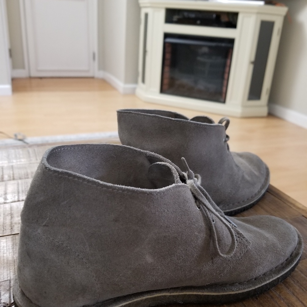 Clark original in good shape,  hardly wear.